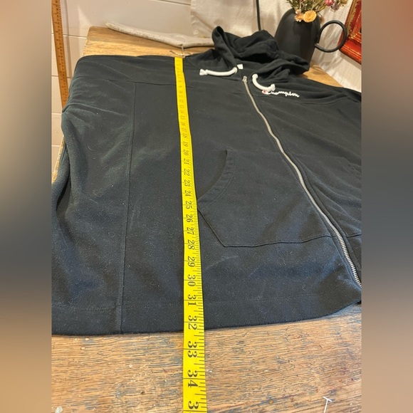 🖤Champion oversized black full-zip hoodie, size S/M — fits very large. - Picture 5 of 9